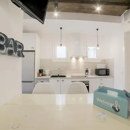 Apartment Modern & Chic 2 Bed Apt In Lesseps