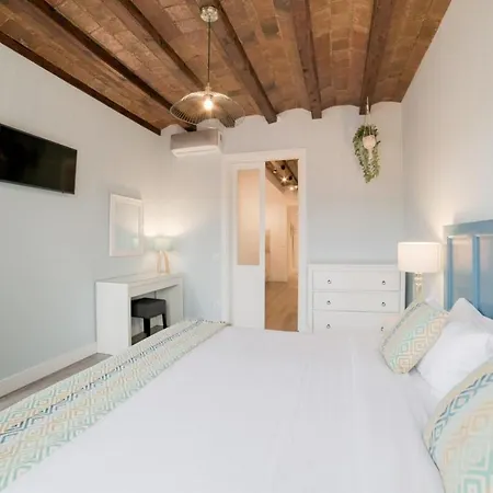 Modern & Chic 2 Bed Apt In Lesseps Apartment *